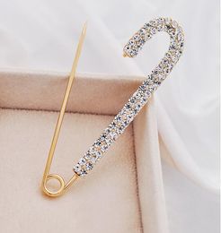 Broches de 7,5 cm Broches en strass de sécurité Pin de sécurité Bow Broche pour les femmes Habillement pull d'or cristaux de placage élégant bijoux