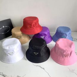 7 kleur nylon bucket hat unisex dames heren hoeden driehoek luxurys ontwerpers caps heren motorkap beanie ontwerper p cap dames sunhat g2205063Z