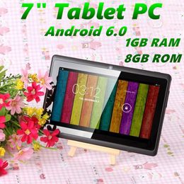 7 pouces A33 Quad Core Tablet PC Android 6.0 Q8 Allwinner Capacitif 1.5GHz 1 Go 8 Go de RAM ROM WIFI Bluetooth caméra double lampe de poche Q88 MQ12