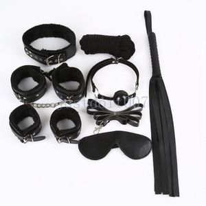 7 Ensemble de retenue de bondage Collier Masque pour les yeux Menottes Brassard de fouet Manille Bouche bâillon Jeu d'esclave # R98