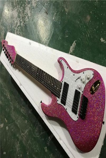 7 cuerdas Diftonespero de ébano Cuerpo rosa brillante Guitarra eléctrica con hardware negro Pickguard de perla blanca Alta calidad3057432