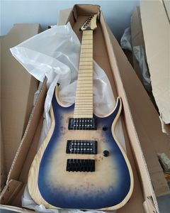 7 strings elektrische gitaar met blauwe paarse ash body, maple fingerboard, zwarte hardware, bieden maatwerk