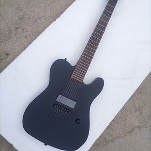 Guitarra eléctrica negra mate de 7 cuerdas con cuerdas de diapasón de palisandro a través del cuerpo personalizable