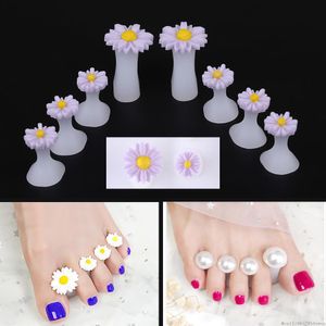 7 Style 8 pcs Silicone Séparateur D'orteils Fleur Perle Coeur Nail Art DIY Pied Doigt Diviseur Manucure Pédicure Soins Soins Des Pieds Outils