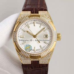 7 styles de haute qualité à l'étranger 41mm diamants en or 18 carats Cal.5100 montre automatique pour hommes 4500V / 110J cadran argenté bracelet en cuir montres pour hommes