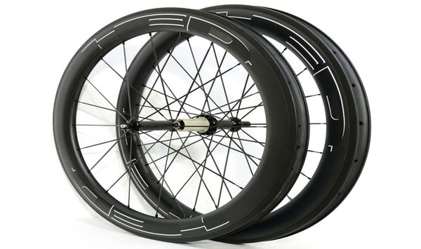 700c 60 mm de profondeur de 25 mm de largeur roues en carbone Clinchertubulaire Road Bike Wheelset Ushape Rims with Powerway R36 H1155500