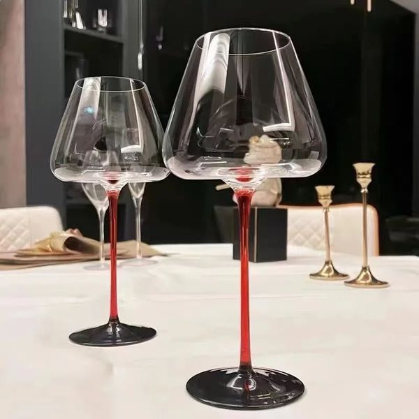 700 ml Grand verre à vin européen Borgogne Black Bow Clie à haute valeur Capitre de champagne de raisin cristallin 240430