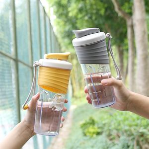700 ml Plastic Milkshake Protein Poeder Schudden Flessen Buitensporten Fitness Water Cup met roerderbal en touw
