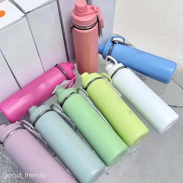 710 ml Lulé Isulate Water Cup Sports Water Bottle 304 Isolation en acier inoxydable Casse portable grande capacité Bouteille d'eau Yoga Fitness Fitness Portable Juice Bottle 277