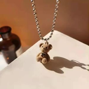 72yf Collares pendientes Collar de oso de dibujos animados Personalidad Moda de moda Ins Viento Suéter Cadena Accesorios