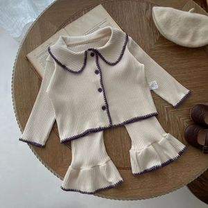 7467 Babykleding Set Autumn Infant Shell Break Split Suit Contrast Cardigan Bell Bottoms Casual Girls Twopeage 240426