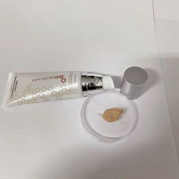 74g Skincare HydraTint Pro Mineral Crème solaire à large spectre SPF36 libère des ups