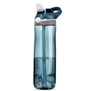 Bouteille d'eau de sport de 750 ml avec paille pour le camping Randonnée extérieure en plastique transparent BPA Bouteille gratuite pour hommes Drinkware 240417