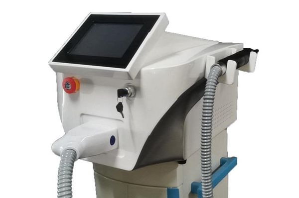 755nm Pico Second Q Switched ND Yag Laser Tattoo Removal Machine pico sure Enlèvement de taches Blanchiment de la peau Visage noir poupée Laser machine