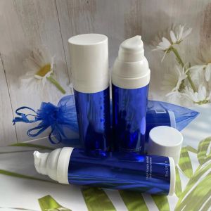 75 ml Skin Health Daily Power Defense Serum Cuidado de la piel Crema facial 2.5 oz Botella azul Cosméticos Envío rápido y gratuito Marca famosa Venta al por mayor Sueros faciales de alta calidad