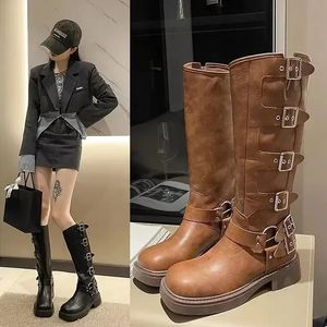 798 Vrouw Knie Metal Buckle Punk Gothic Long Boots For Dames Western Cowboy Boot Leather Motorcycle schoen Cavalerie Botines 231219 A