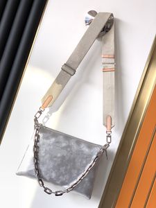 7A 2021 Diseñador de lujo Cadena de cuerpo cruzado Cadena de hombro Bolso Bolso Moda Vanguardista Bolsa de información para mujer Cartera de gama alta con tarjeta de bolsa de polvo de caja