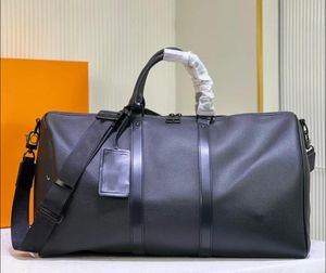 7A Designer hommes et femmes sac de voyage grande capacité en cuir véritable épaule dos mode surface douce avec sacs polochons à fermeture éclair