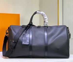7A Designer hommes et femmes sac de voyage grande capacité en cuir véritable épaule dos mode surface douce avec fermeture à glissière sacs polochons taille 50cm