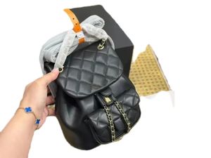 7A Mini mochila clásica de diseñador de moda para mujer, material de cuero acolchado, cadena con cordón, bolso cruzado súper todo en uno