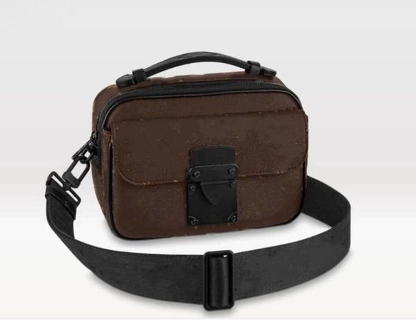 7A Cuir véritable Hommes Femmes S Trunk LOCK MESSENGER SLING BAG Véritable cuir de vachette mâle toile impression en relief sac à bandoulière sac à main pochette taille pack M46688