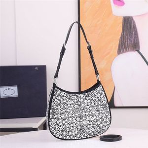 7A Hobo Sac Top Qualité Designer Luxe Cleo Satin Épaule Fourre-tout Sacs à bandoulière Appliques Cristal Embelli Satin Petit Mode Fourre-tout Femme Sac à main 1BC169 Sac à main