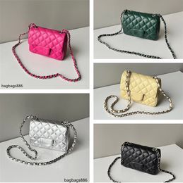 7A Laides Crossbody schoudertassen van lamsleer Klassiek Mini Flap Vierkant Gewatteerde portemonnee Dames Zilver Metaal Hardware Gematelasseerde ketting Handtassen Vrije tijd Vakantiezak