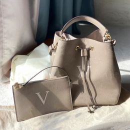 7A Sacs de créateurs de qualité Sacs à bandoulière en cuir véritable pour femmes Sacs à main Sacs à bandoulière Sac seau Sacs à main Sac fourre-tout Portefeuilles avec boîte d'origine M45555