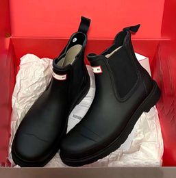 Botas de cazadores de alta calidad 7A zapatos de diseño Martin Winter Toble Boot Dress Walk Women Botas de lluvia Running Sneakers Mens Outdoors Explore Travel Casual Shoes