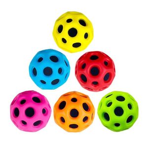 Boule rebondissante de décompression de 7CM, balle rebondissante spongieuse avec trous noirs, couleur bonbon, balles en mousse PU, jouet pour enfants, jouets amusants pour enfants M272O