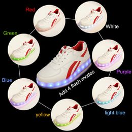 7IPUPAS Panier de sergé rouge Éclairage Sneakers Sneakers Boy Girl Chaussures LED Schoenen Casual Kid Homme Sneakers Unisex Chaussures LJ200907