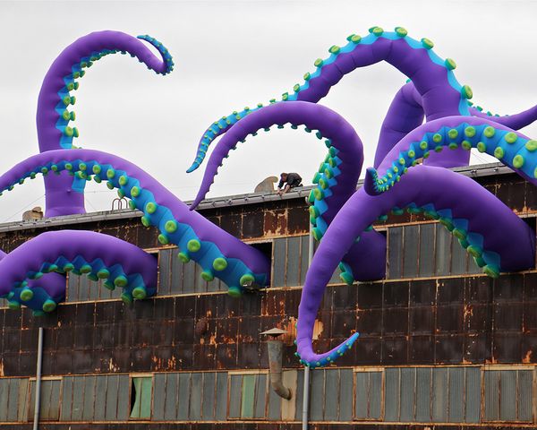 Tentáculos de pulpo inflables de 7m y 23 pies, brazos de garra para piernas para construcción de techo y acuario, decoración para fiesta de Halloween