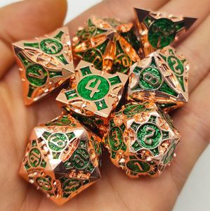 Juego de dados huecos de Metal Dnd, 7 Uds., juego de mesa DD, dados poliédricos, dados DD huecos para Dnd RPG Roll, dados de juego D20 D12 D10 D8 D6 D4