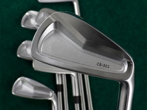 Ensemble de 7 fers forgés CB-302, Clubs de Golf 4-9P R/S Flex Graphite/arbre en acier avec couvre-tête