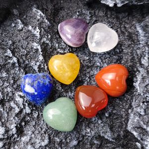 7 stks / set 15mm hart reiki natuursteen tuimelde stenen polijsten rock quartz yoga energie kraal voor chakra genezing decoratie