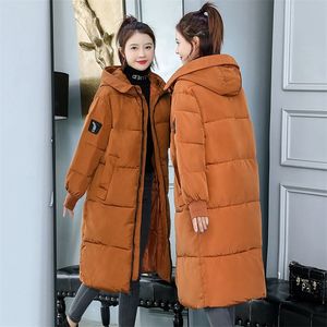 7XL 8XL Tallas grandes Parkas Casual Otoño Invierno Chaqueta larga con capucha Abrigo femenino Chaqueta de invierno gruesa y cálida para mujeres Nuevo 201214