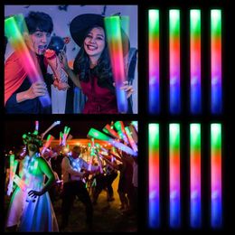 8/10/15/20pcs LED GLOW Sticks a granel Colorido RGB Glow Foam Stick para Navidad Bedding Bedding Glow in the Dark Party Supplies 240422