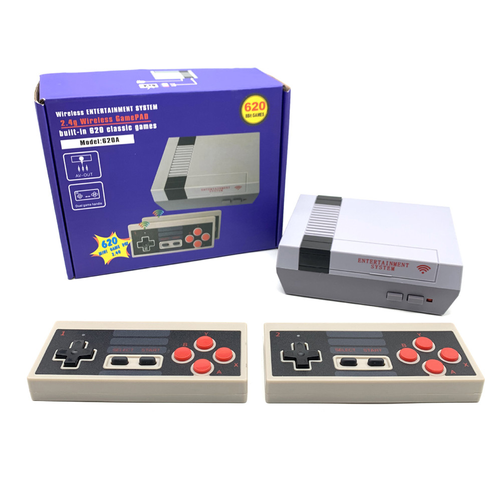 8 bit 2.4g draadloze videogame console retro tv -consolebox AV -uitvoer dubbele speler controller gebouwd in 620 voor klassieke NES -games
