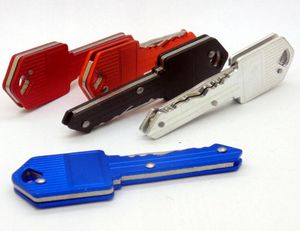 8 couleurs Forme de clé Mini couteau pliant couteau extérieur sabre poche fruit couteau à clés multifonctionnels couteaux de clés d'autodéfense suisse EM4503667