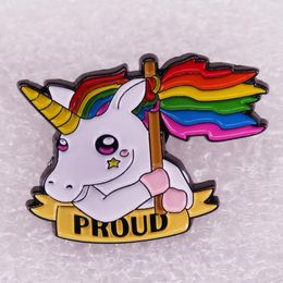 8 couleurs LGBT arc-en-ciel amour coeur animaux badge mignon Anime films jeux épingles en émail dur recueillir dessin animé broche sac à dos chapeau sac collier revers insignes 926