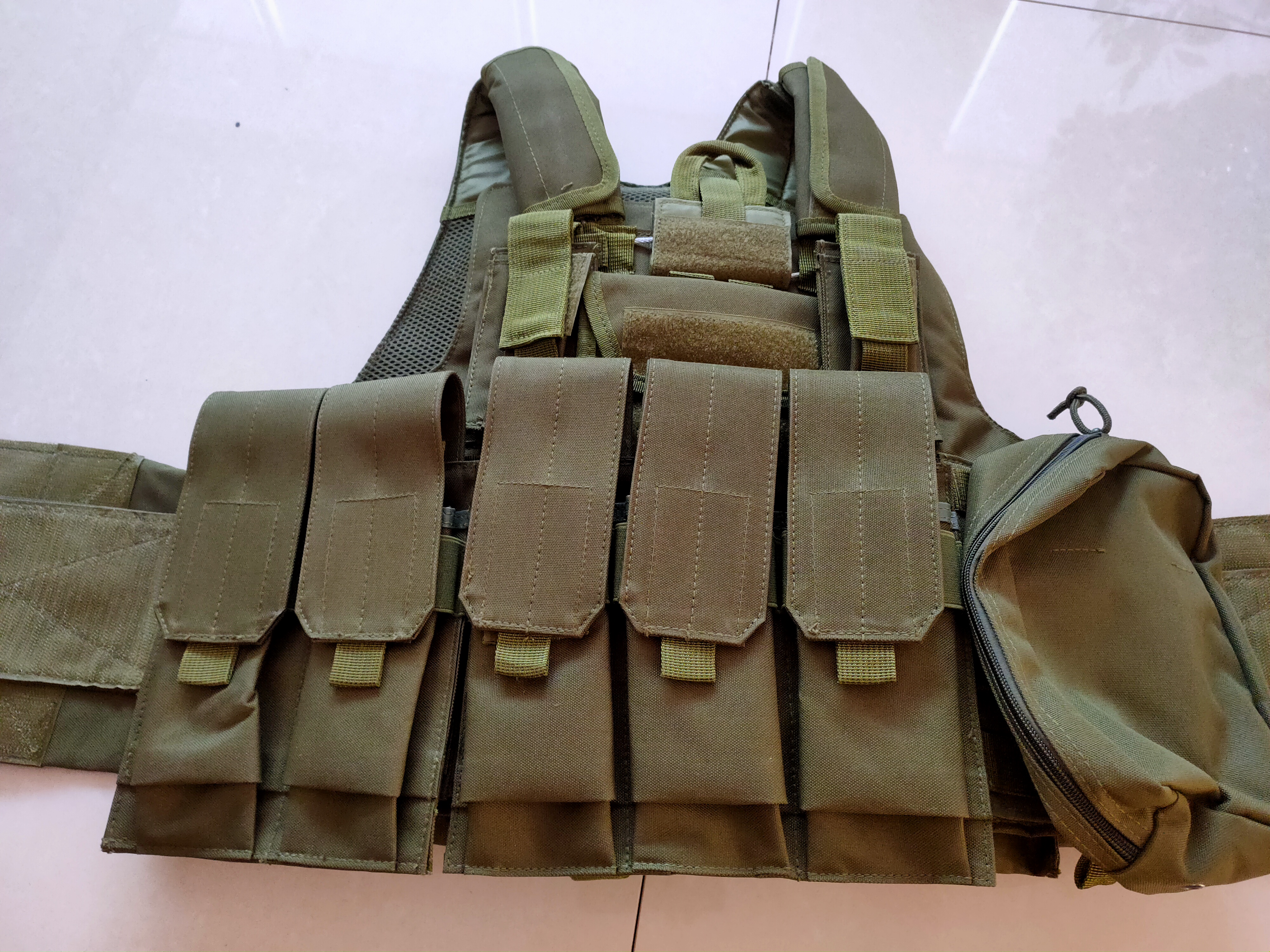 8 In 1 Molle Tactical Vest Combat Military Training Accessories Bags Outdoor Multi-Functional Camouflage Field Hunting Waistcoat