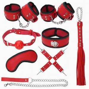 8 pcs / set Kit Bouche Boule Plug En Cuir Collier De Chien Esclave Poignet Cheville Poignets Masque Pour Les Yeux Fouets Dans Les Jeux Pour Adultes Fetish Sex Toys Bondage Pour Les Couples