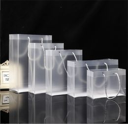 8 sacs-cadeaux en plastique PVC givré de taille avec poignées sac en PVC transparent imperméable à l'eau sac à main transparent sac de faveurs sac logo personnalisé JL1246