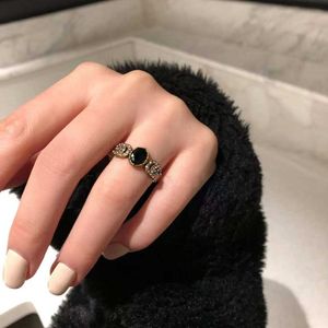 80% OFF 2023 Nouveaux bijoux de luxe de haute qualité pour l'abstinence est un tempérament froid et ancien de style neutre ouvrant une bague en laiton antique en obsidienne