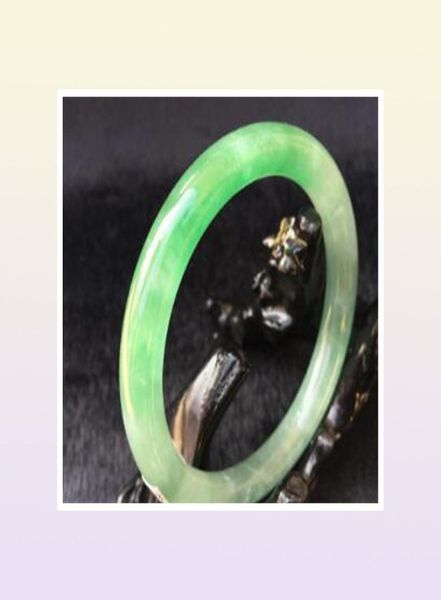800 Fine Taille du bracelet en jade vert naturel 5664cm01234567069405