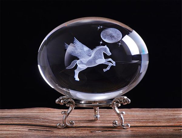 80 mm 3D Artes y manualidades con láser Grabado en miniatura Pegaso Bola de cristal Campo de cristal Artesanía Vidrio Decoración del hogar Adorno Cumpleaños 6908699