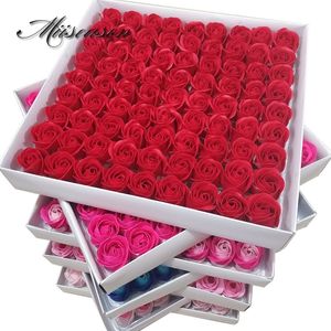 81pcs / lot rose bad lichaam bloem bloemen zeep geurende essentiële bruiloft valentijnsdag cadeau met bloemen