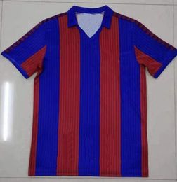 2005 2006 2010 2011 Maillots de football rétro CLASSIC STOICHKOV RONALDINHO Maillot classique Thaïlande Chemise Kits de qualité Hommes Maillots de football Jersey 82 84