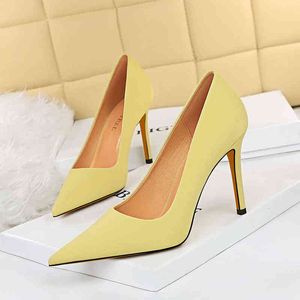 8831-3 Sandals-stijl Eenvoudige dunne hak Hoog ondiepe mond Pointed Super Women's Shoes Plain Face Slim Single