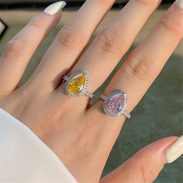 8A flores de hielo zirconia anillo de diseño para mujer 925 plata esterlina anillos de joyería de lujo gota de agua rosa amarillo blanco amor diamante anillo de boda con caja de regalo tamaño 6-9